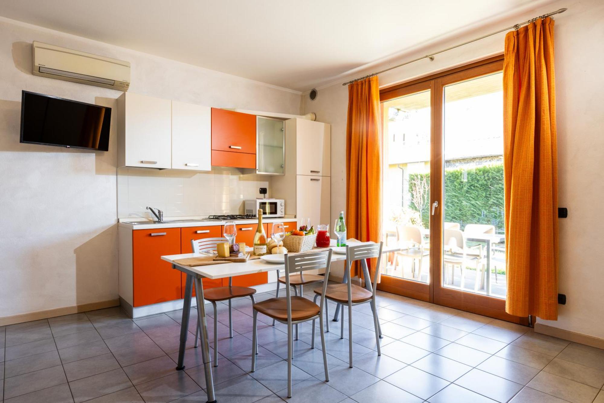 Spluga "Relax & Apartaments" By Alfio Colombo Сорико Экстерьер фото