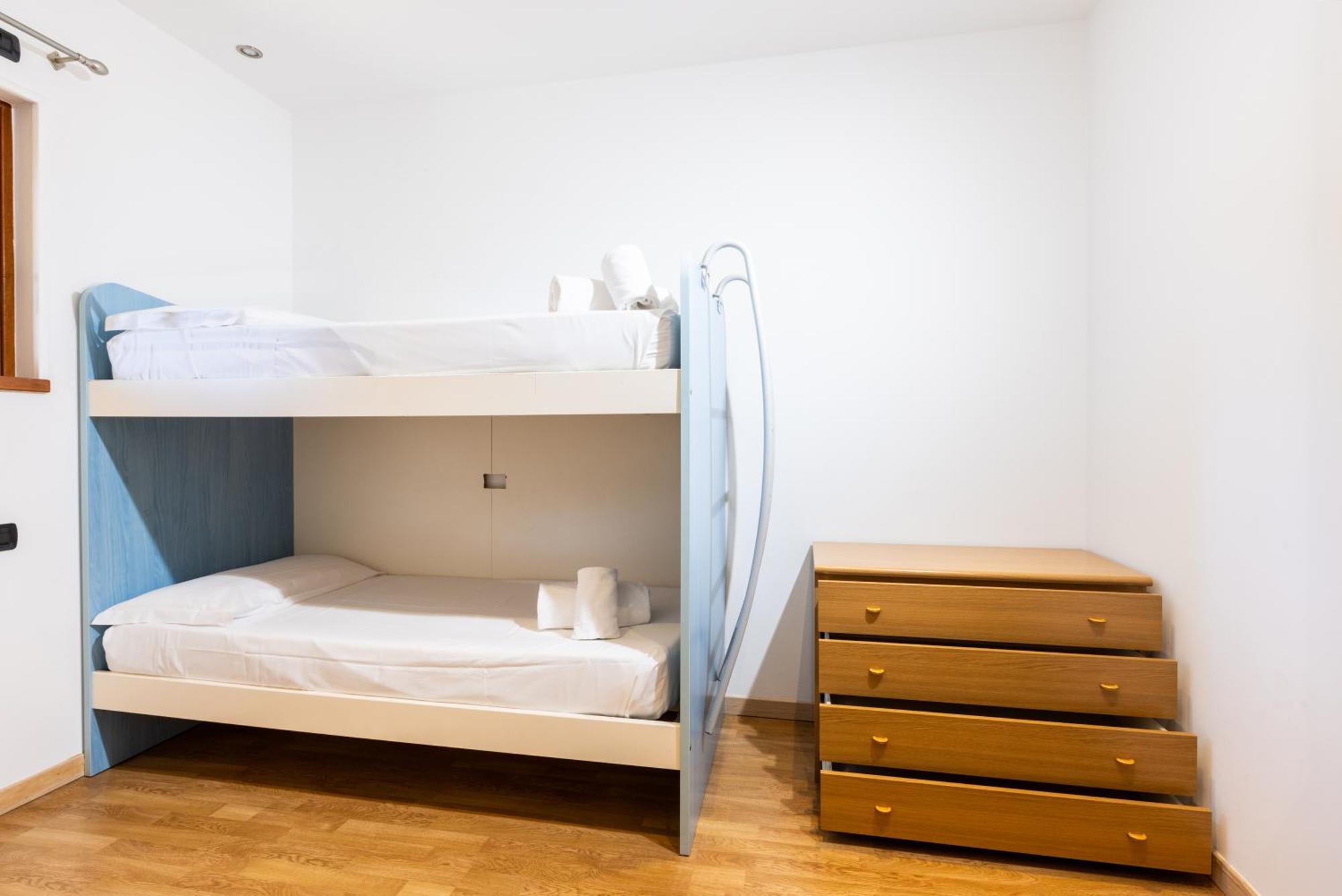 Spluga "Relax & Apartaments" By Alfio Colombo Сорико Экстерьер фото