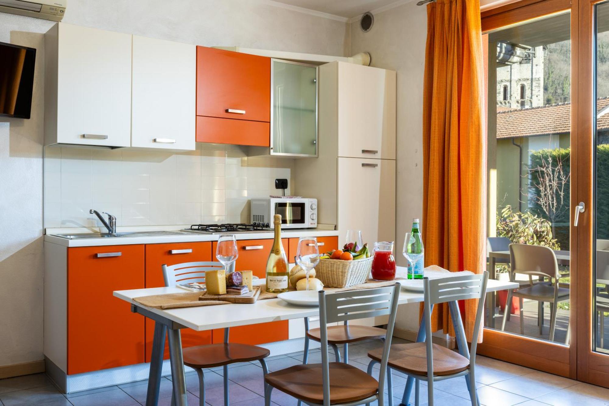 Spluga "Relax & Apartaments" By Alfio Colombo Сорико Экстерьер фото